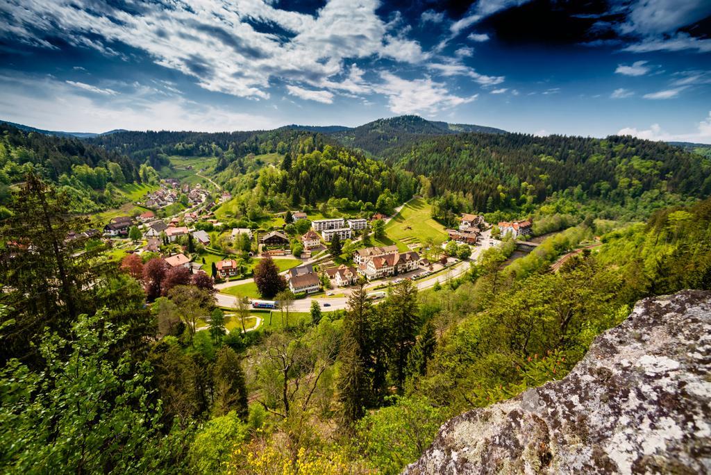 Holzschuh Schwarzwaldhotel Baiersbronn Exterior foto